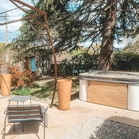 Villa Et Mazet A Proximite Du Centre Nîmes